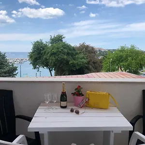 Apartment La Playa, Pula