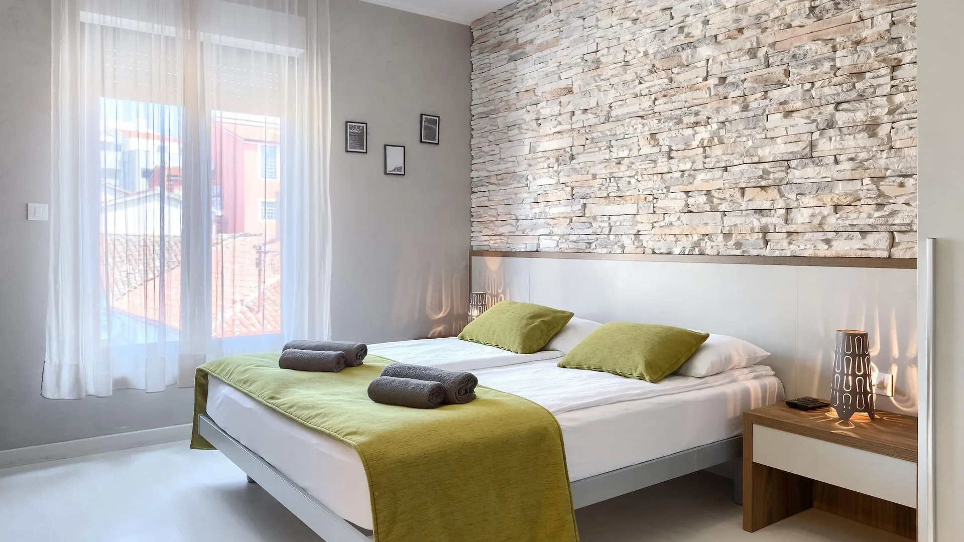 Bed and Breakfast Pula City Center Accommodation With Free Parking