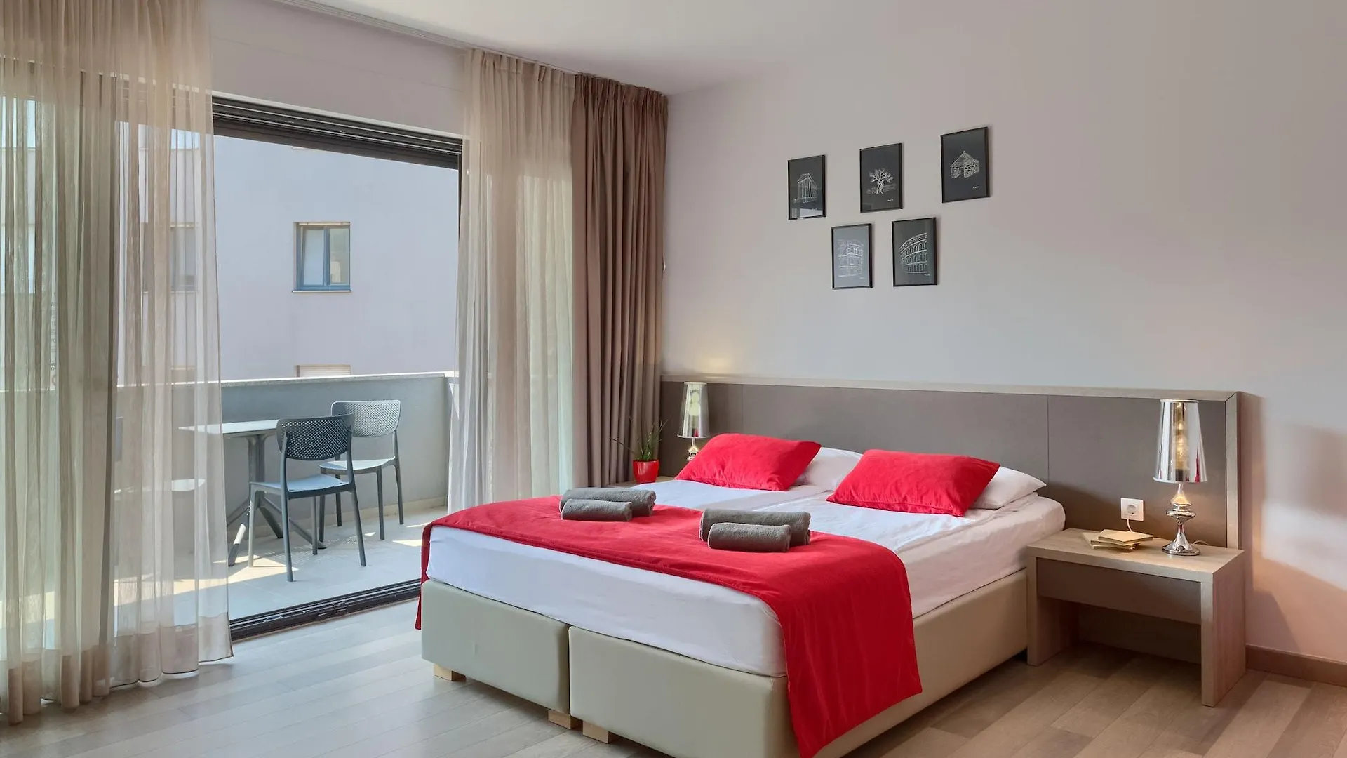 Bed and Breakfast Pula City Center Accommodation With Free Parking