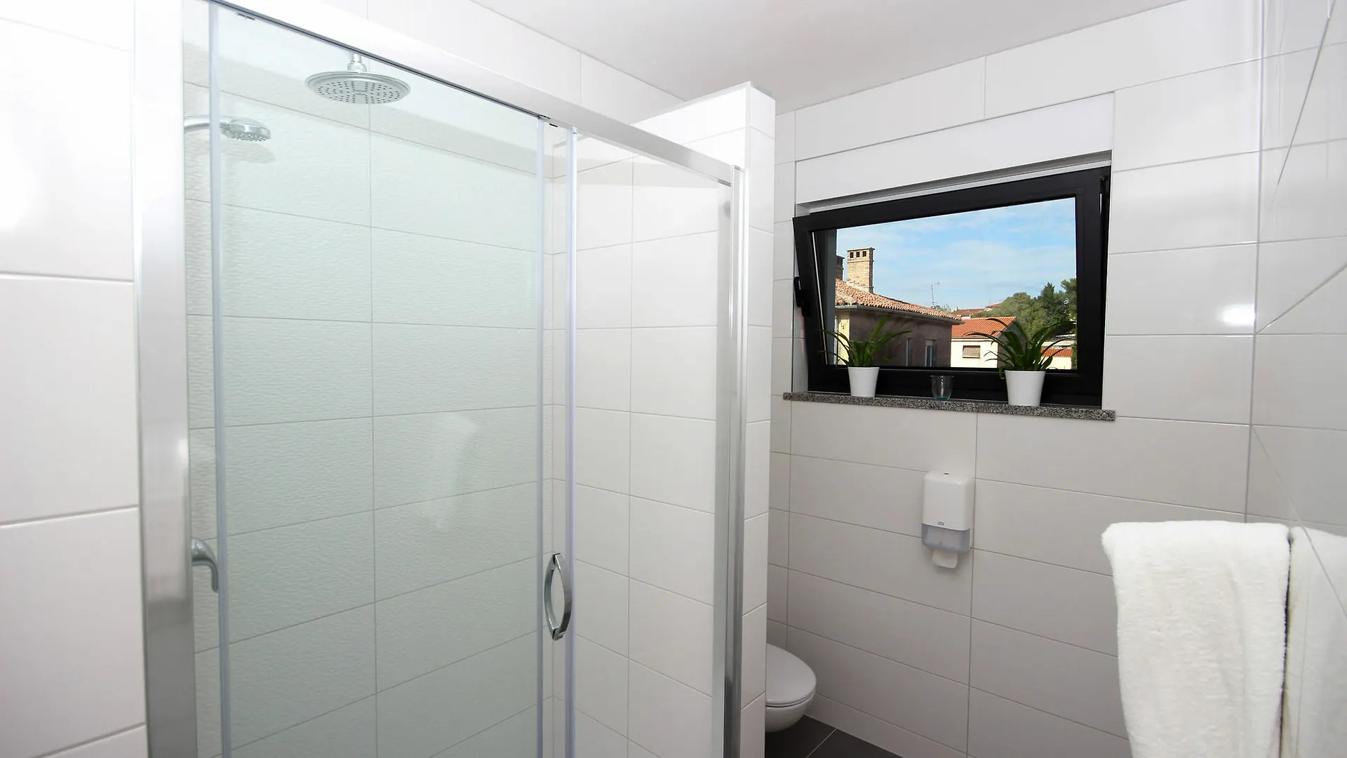 Pula City Center Accommodation With Free Parking Bed and Breakfast